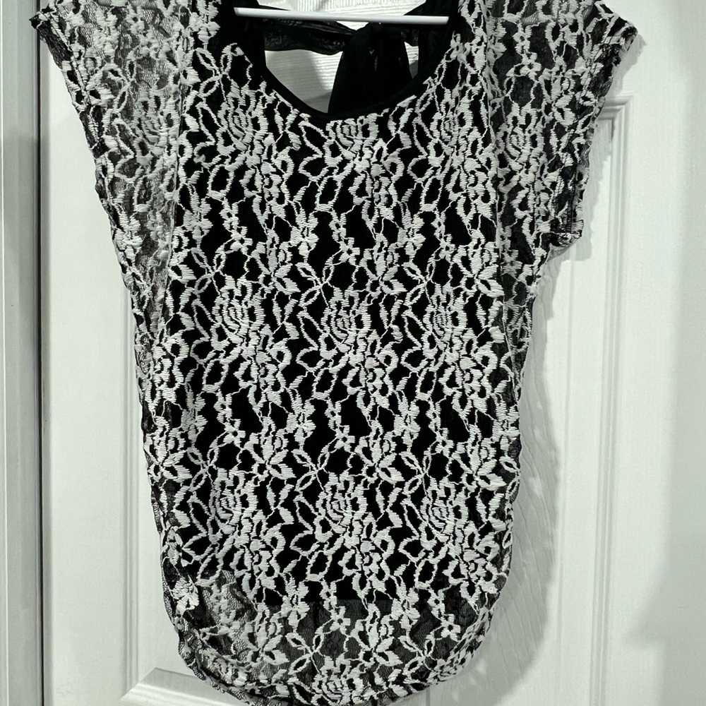 Julie's Closet Black and White Lace Blouse